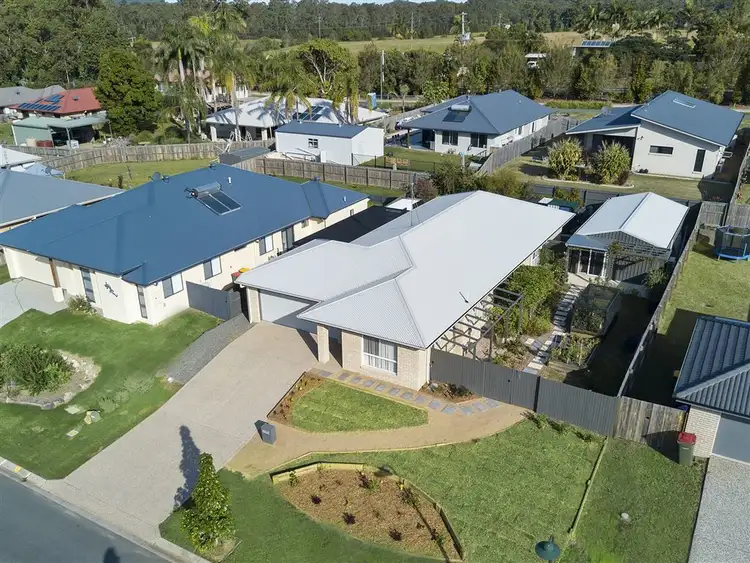 19 Retreat Crescent, Yandina QLD 4561