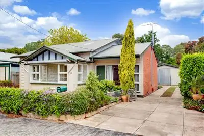 22 Hillview Road, Kingswood SA