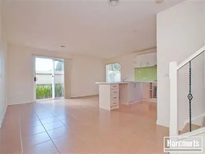 4/12 Albert Street, Hastings VIC 3915