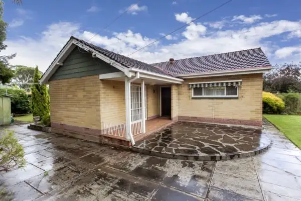 Second view of Homely house listing, 2 Thorne Crescent, Mitchell Park SA 5043