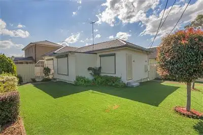 33 Roslyn St, Liverpool NSW 2170