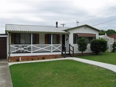 60 Lyra Drive, Lake Tabourie NSW 2539