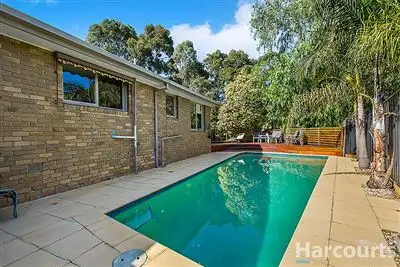 Sixth view of Homely house listing, 15 Janfourd Court, Mount Waverley VIC 3149