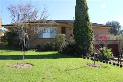 83 Centenary Avenue, Cootamundra NSW 2590