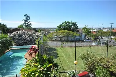 4 Kinmond Avenue, Wavell Heights QLD 4012