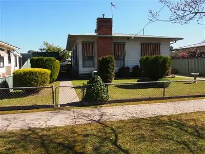 18 Oak Avenue, Benalla VIC 3672