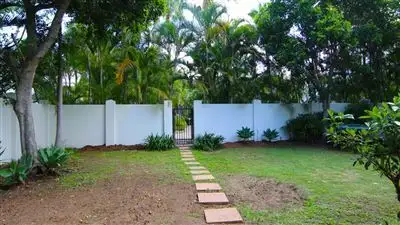 Fourth view of Homely unit listing, 4/100 Cotlew Street East, Southport QLD 4215