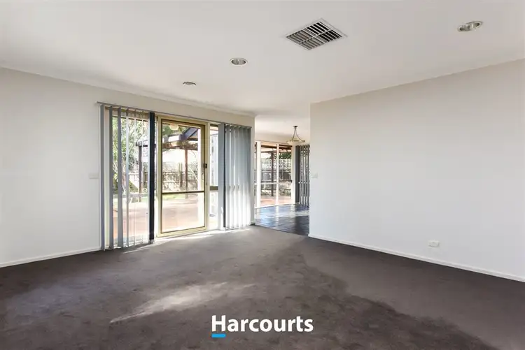 Fifth view of Homely house listing, 5 Kimberly Court, Berwick VIC 3806