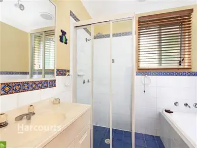 Sixth view of Homely villa listing, 5/58 Peterborough Avenue, Lake Illawarra NSW 2528