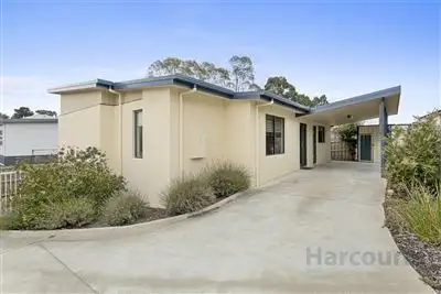 Main view of Homely unit listing, 3/8-10 Lomandra Drive, Blackmans Bay TAS 7052