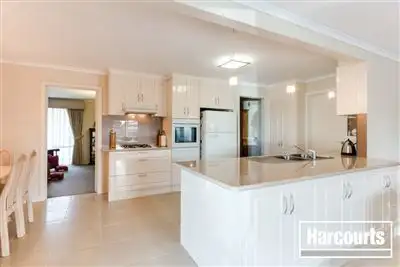 Second view of Homely house listing, 5 Clairmont Avenue, Cranbourne VIC 3977