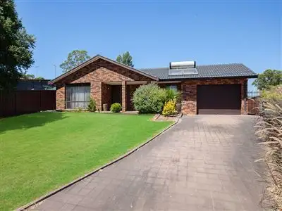 20 Nereid Road, Cranebrook NSW 2749