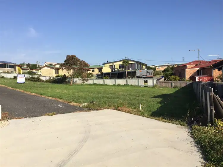 Lot 8 Elvie Court, Bridport TAS 7262