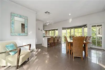 Sixth view of Homely house listing, 10 Eumeralla Grove, Mount Eliza VIC 3930