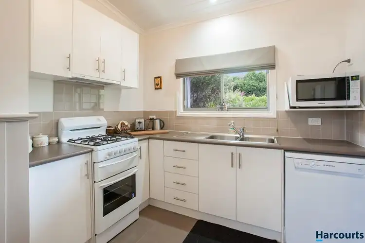 Fifth view of Homely house listing, 7 Kent Street, Warragul VIC 3820