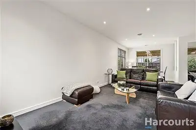 Second view of Homely house listing, 3 Linton Place, Mulgrave VIC 3170