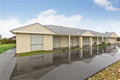 6 Wesley Close, Skye VIC 3977