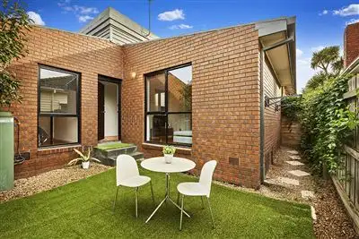 1/28 Carlisle Street, Preston VIC 3072