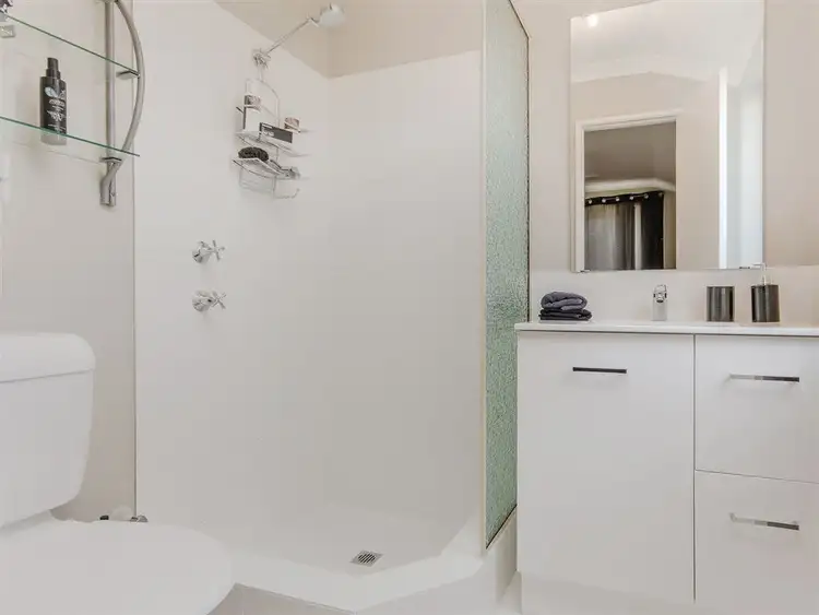 Seventh view of Homely house listing, 16 Grenadier Court, Warnbro WA 6169