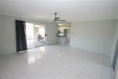 Fifth view of Homely house listing, 11 Chiltern Pl, Sandstone Point QLD 4511