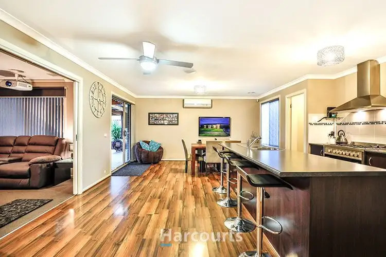 Second view of Homely house listing, 4 Ronit Court, Pakenham VIC 3810