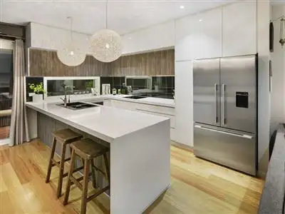 2/844 Ballarat Road, Deer Park VIC 3023