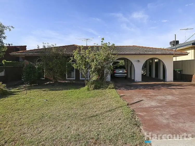 325 North Beach Road, Karrinyup WA 6018