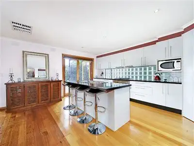 Fourth view of Homely house listing, 10 Renmark Court, Vermont South VIC 3133