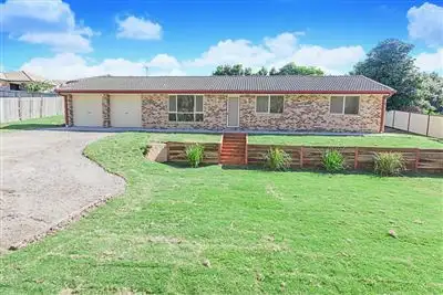 44 Avonmore Street, Edens Landing QLD 4207