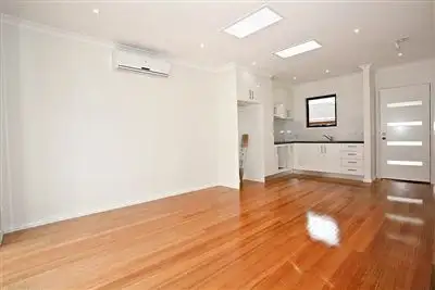 Fourth view of Homely unit listing, 4/17 Alexander Avenue, Thomastown VIC 3074