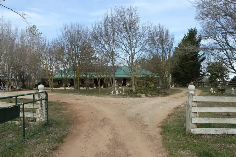 14 Dawsons Lane, Braidwood NSW 2622