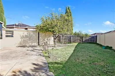 Seventh view of Homely house listing, 7 Chesney Court, Thomastown VIC 3074