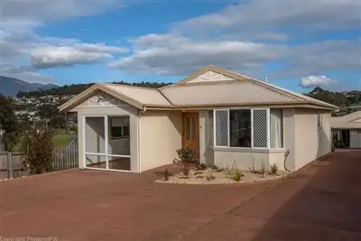 1/6 Pembroke Place, Bellerive TAS 7018