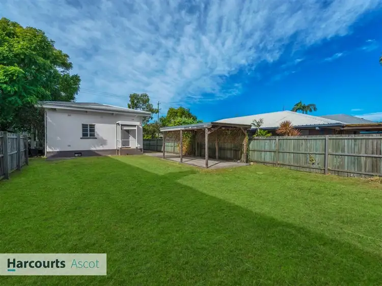 282 Nudgee Road, Hendra QLD 4011