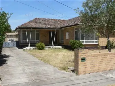 Second view of Homely house listing, 9 Highlands Road, Thomastown VIC 3074