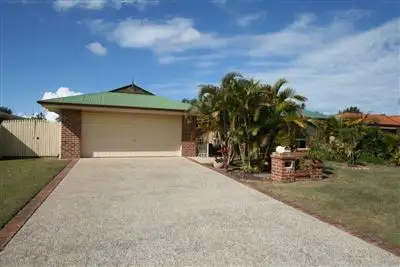 37 Winch Crt, Banksia Beach QLD 4507