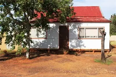20 Fourteenth Street, Cobar NSW 2835
