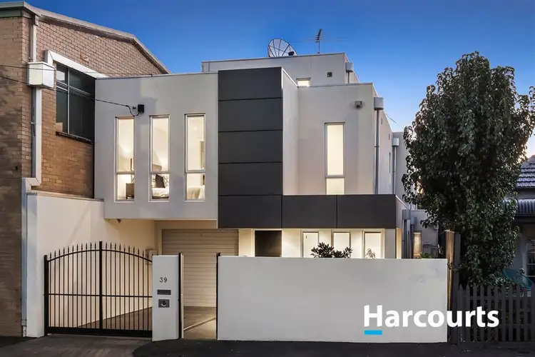 39 Malakoff Street, St Kilda East VIC 3183