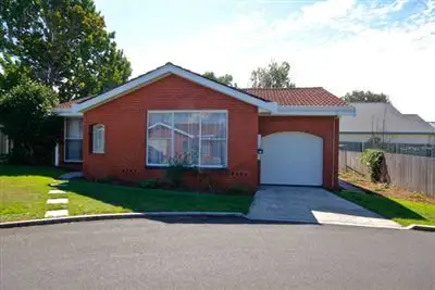 12/19 Victoria Parade, Devonport TAS 7310