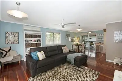 76 Banfield Drive, Mount Louisa QLD 4814