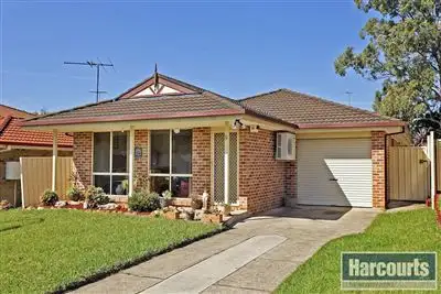 9 Cusack Close, St Helens Park NSW 2560
