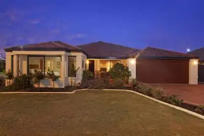 42 Macquarie Bvd, Hammond Park WA 6164