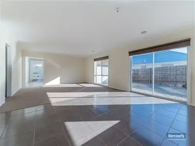 Fifth view of Homely house listing, 9 Holland St, Drouin VIC 3818