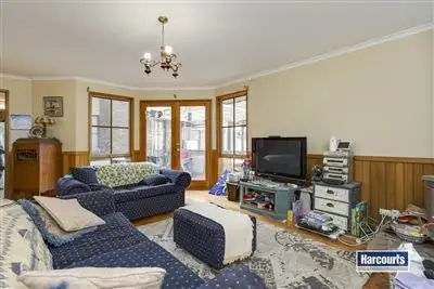 Fourth view of Homely house listing, 5 Peppermint Place, Somerville VIC 3912