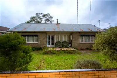 608 Richards Street, Canadian VIC 3350