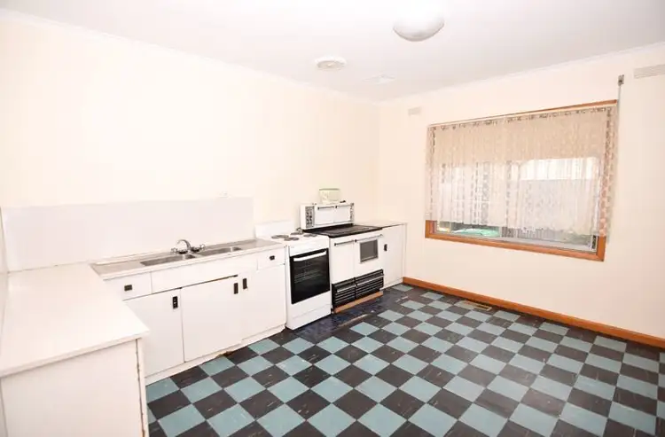 Second view of Homely house listing, 14 Esmond Street, Wangaratta VIC 3677