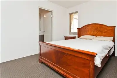 Seventh view of Homely house listing, 4/25 Peppermint Gardens, Aubin Grove WA