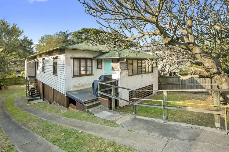 274 Wynnum Road, Norman Park QLD 4170