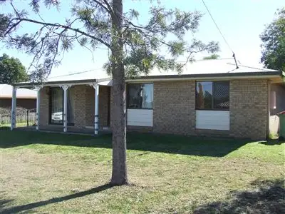 2 Palmerstone Court, Wyreema QLD 4352