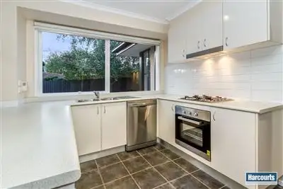 Fourth view of Homely house listing, 8 Farmillo Court, Lysterfield VIC 3156